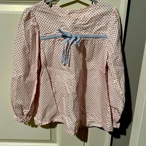 Red Beans Girls atop size 6 EUC